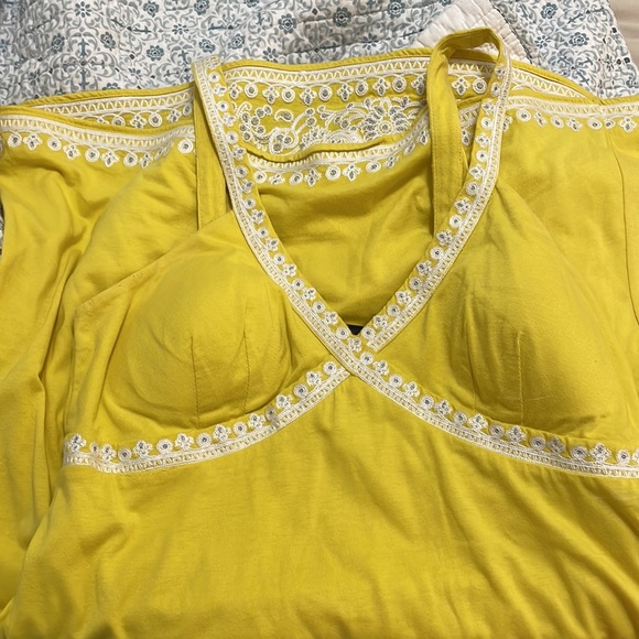 BEAUTIFUL YELLOW INC DRESS - Picture 10 of 13